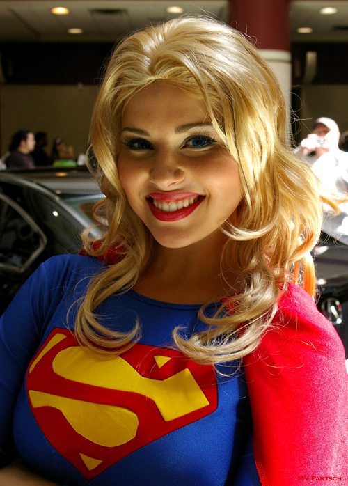 Supergirl: crazyloveangelface ® MegaCon. Orlando. 2011. Exhibit Hall Lobby Entrance. Portrayed by the Astonishing Cosplay Model & Actress *Milla Bishop*!